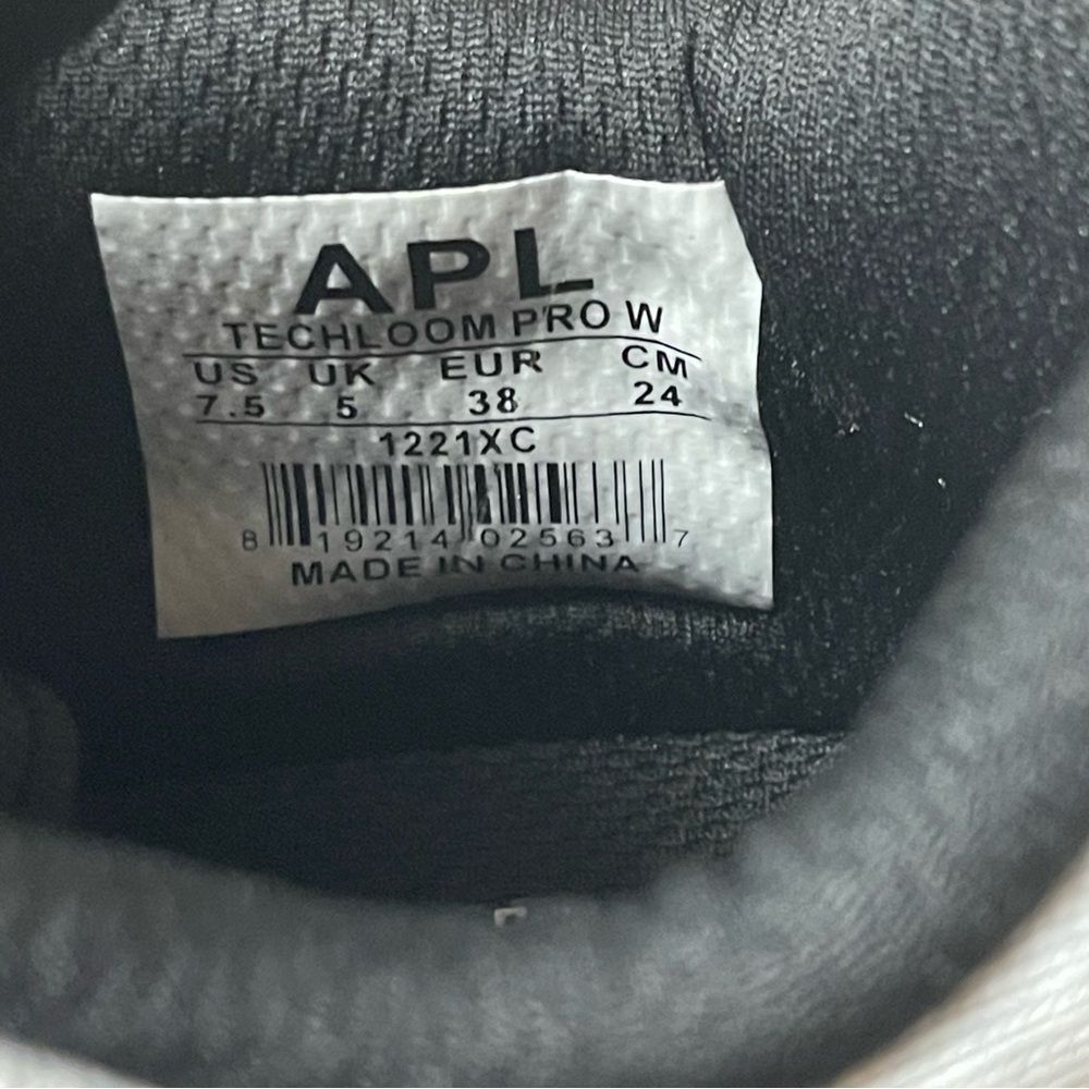 New In Box Women’s APL Athletic Propulsion Labs TechLoom Pro Size 7.5 Black/HtrG - Picture 6 of 8